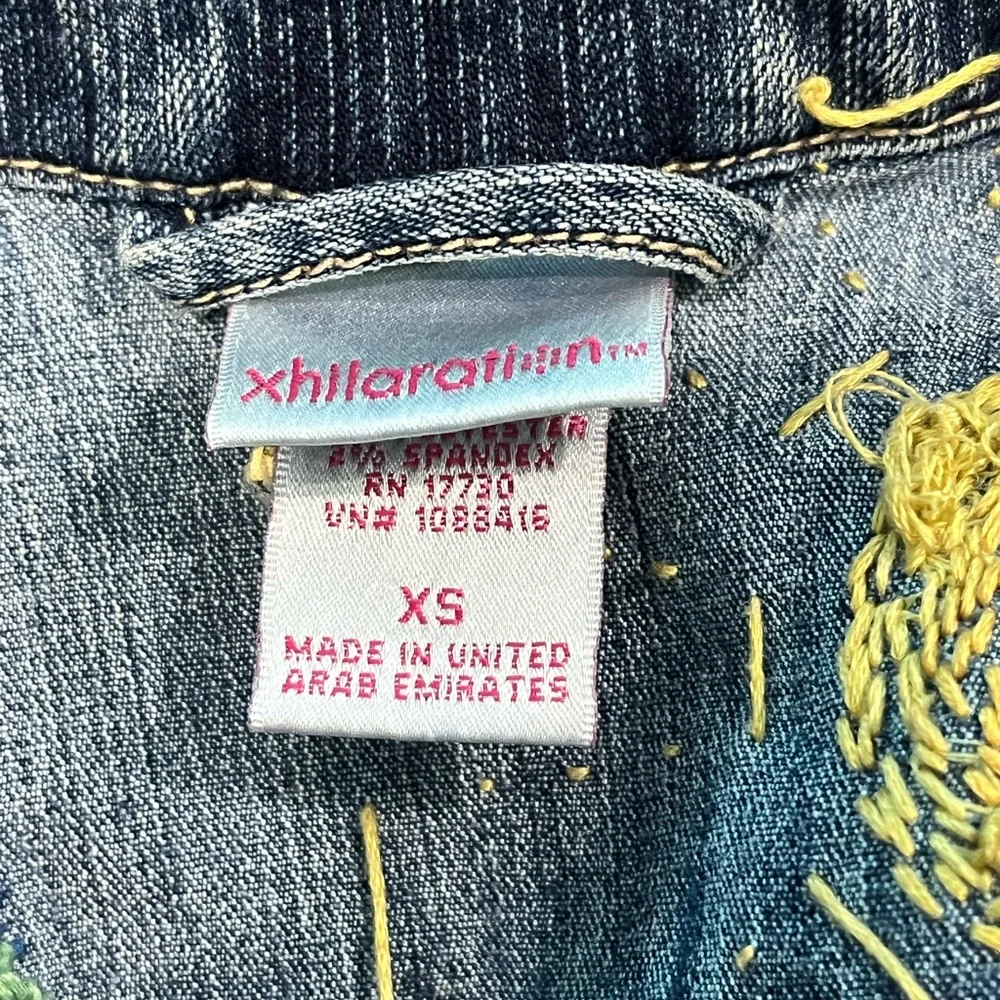 Custom Hand Embroidered Girls Denim‎ Jean Jacket w/Colorful Sun, Planets & Stars - Picture 14 of 14